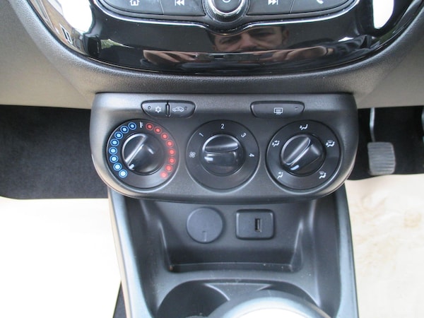 Used Vauxhall Corsa 2017 for sale - 76259246: Photo 19
