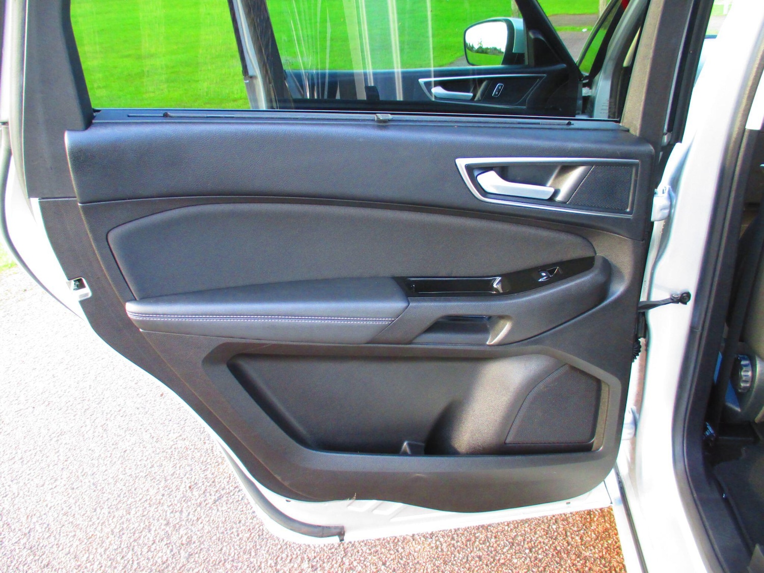 Used Ford S-Max 2019 for sale - 77683362: Photo 46