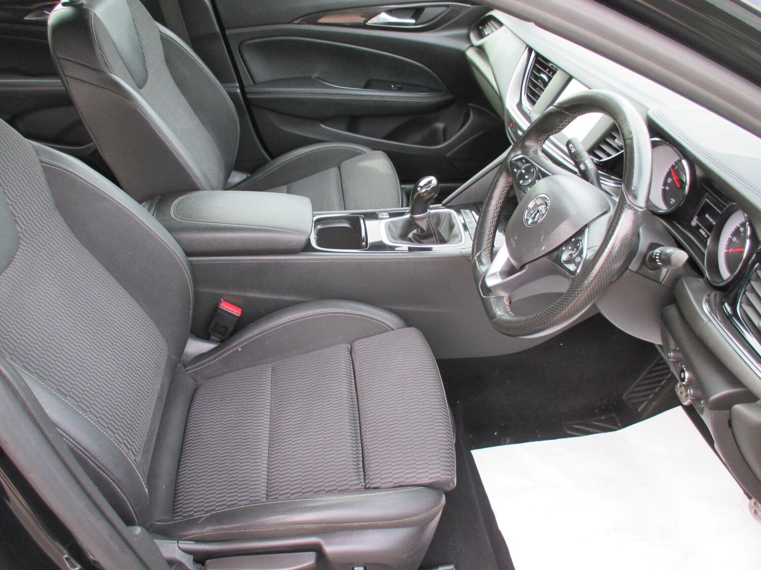 Used Vauxhall Insignia 2019 for sale - 77909268: Photo 24