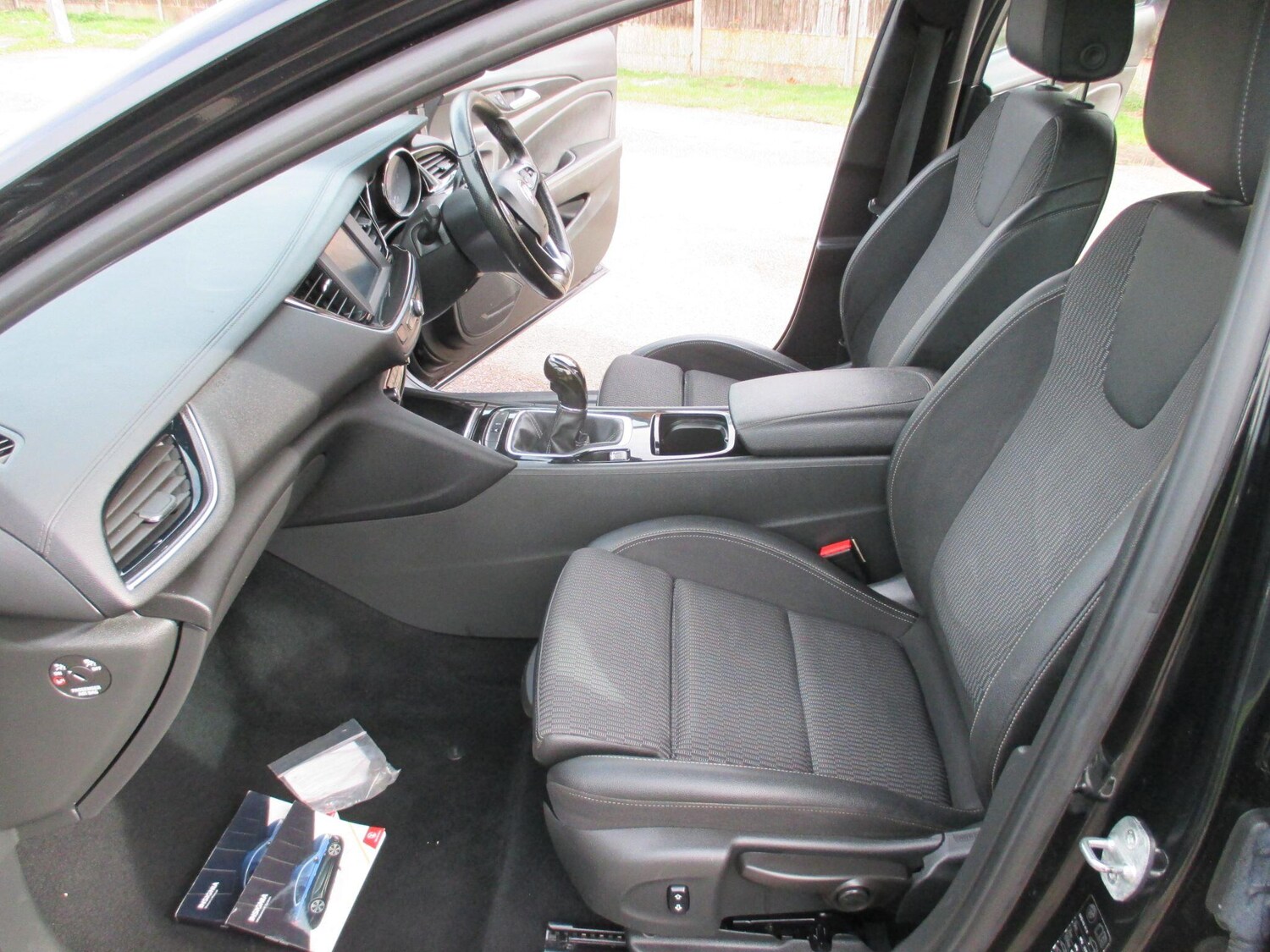 Used Vauxhall Insignia 2019 for sale - 77909268: Photo 26