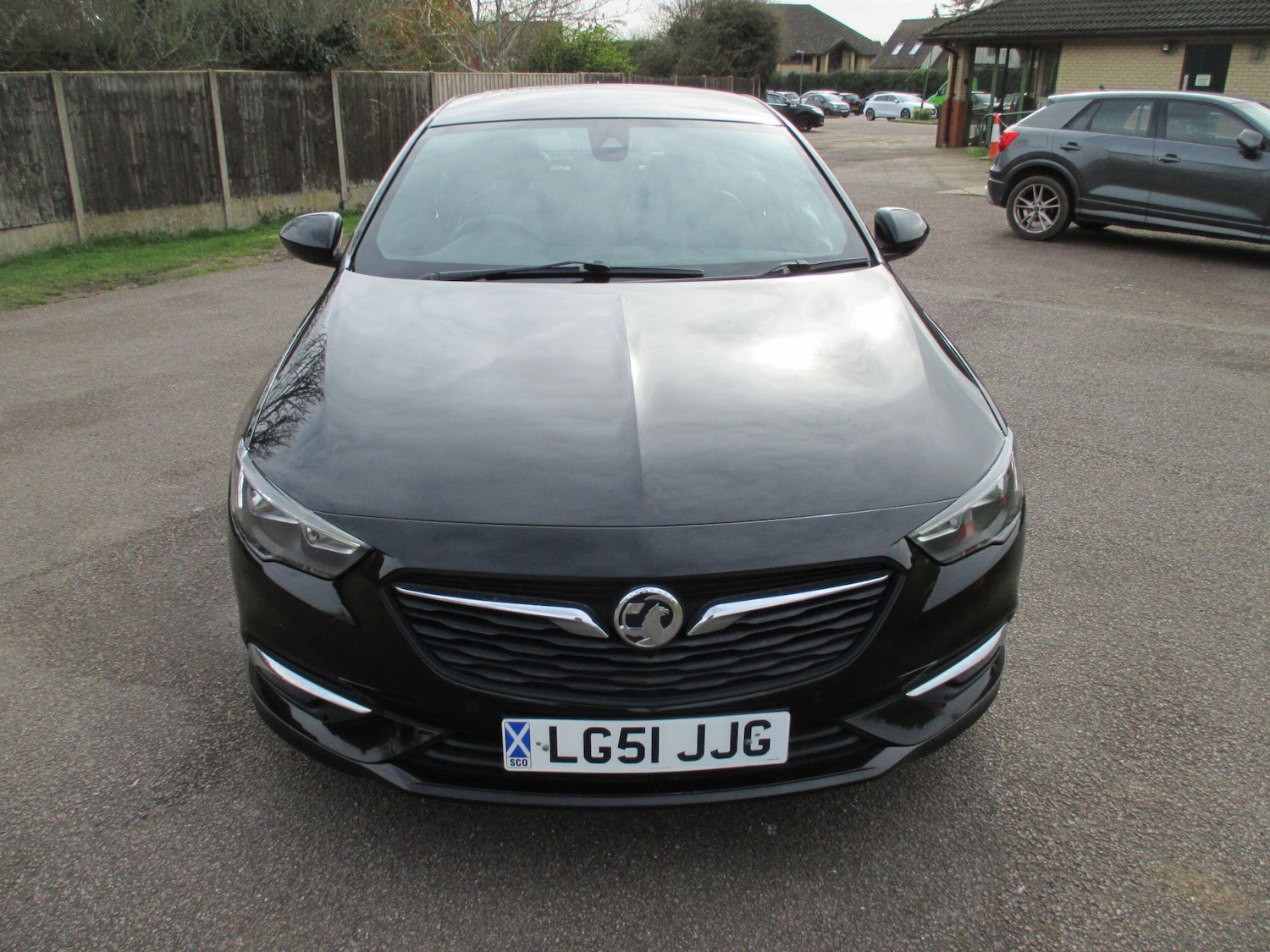 Used Vauxhall Insignia 2019 for sale - 77909268: Photo 3