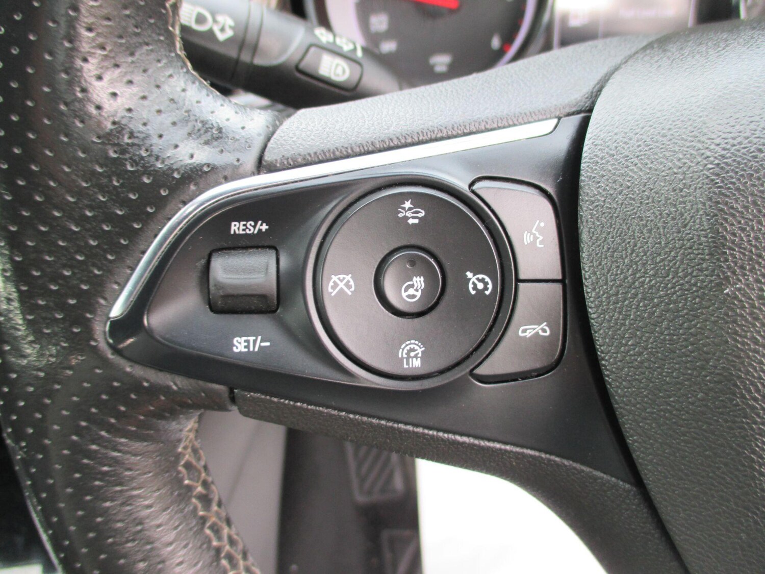 Used Vauxhall Insignia 2019 for sale - 77909268: Photo 33