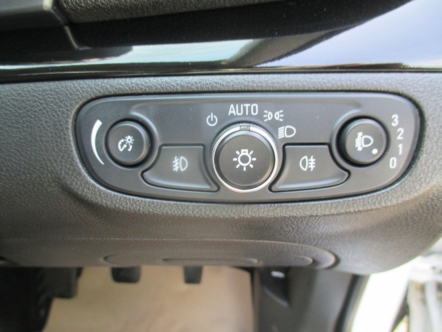 Used Vauxhall Mokka X for sale - 76728809: Photo 37