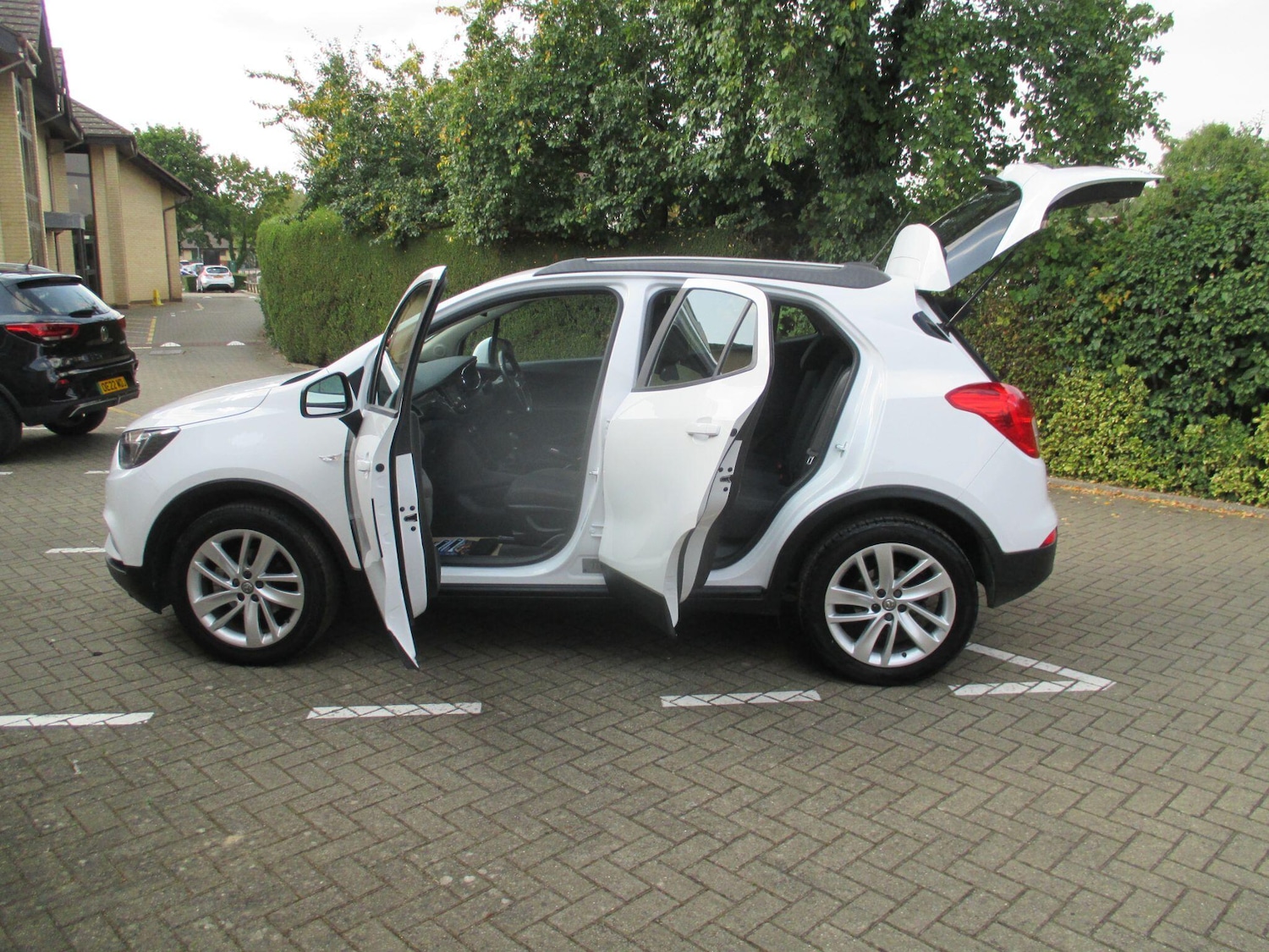 Used Vauxhall Mokka X for sale - 76728809: Photo 9