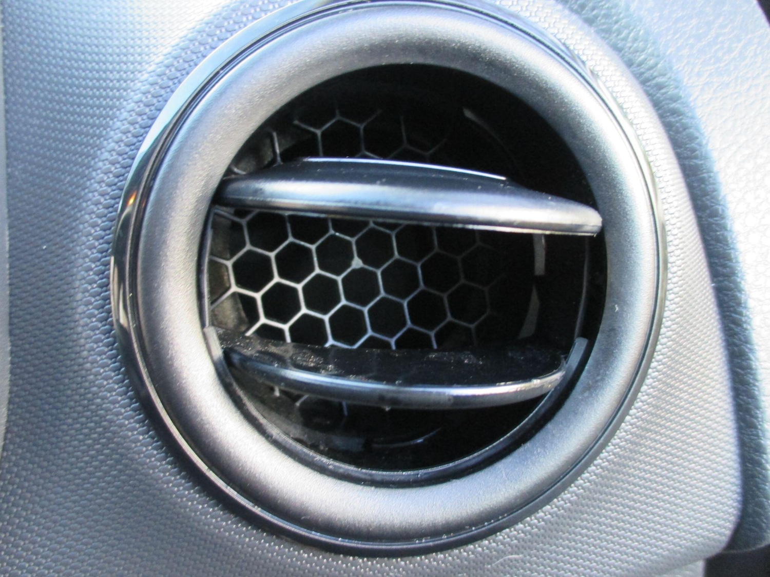 Used Dacia Sandero 2019 for sale - 77425419: Photo 30