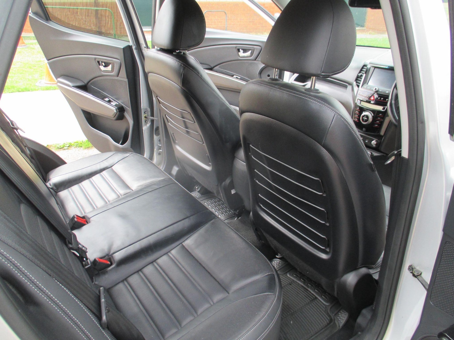 Vehicle 28