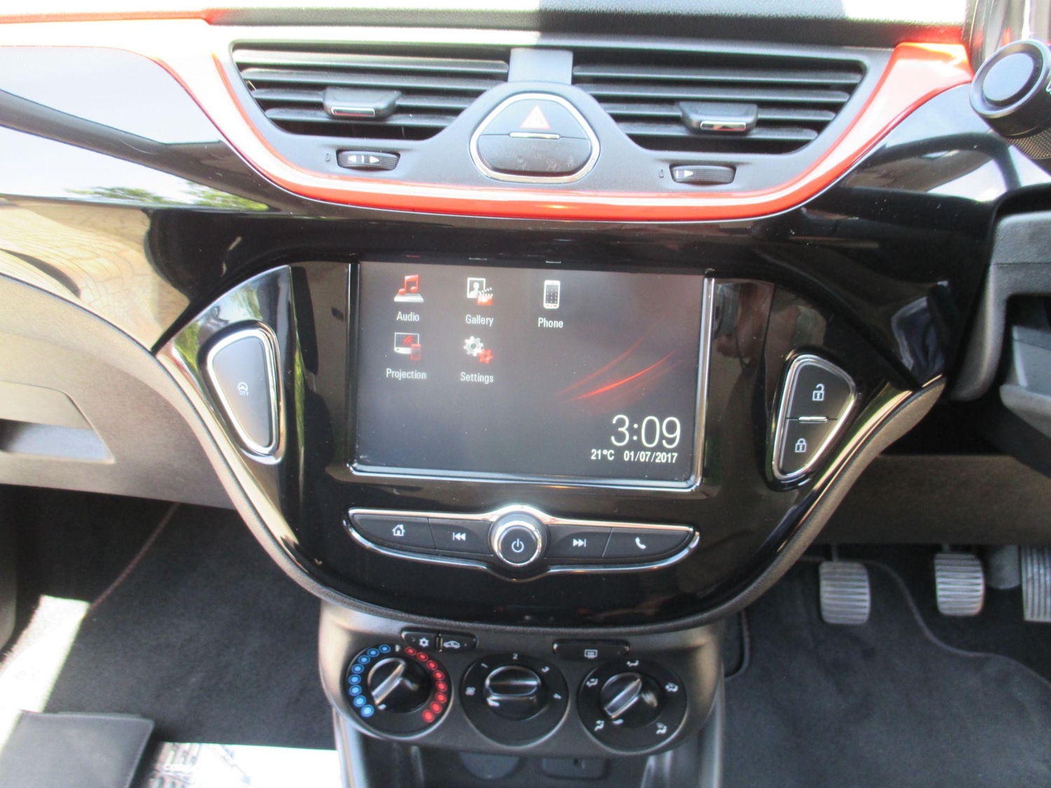 Vehicle 32