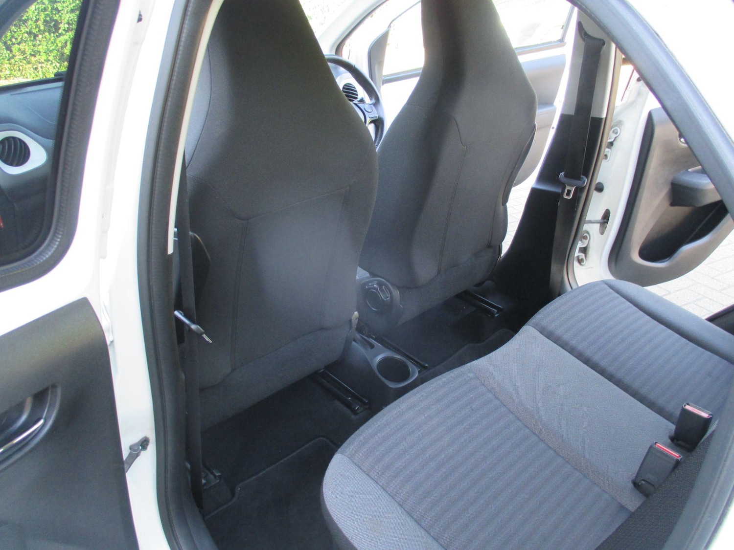 Vehicle 29