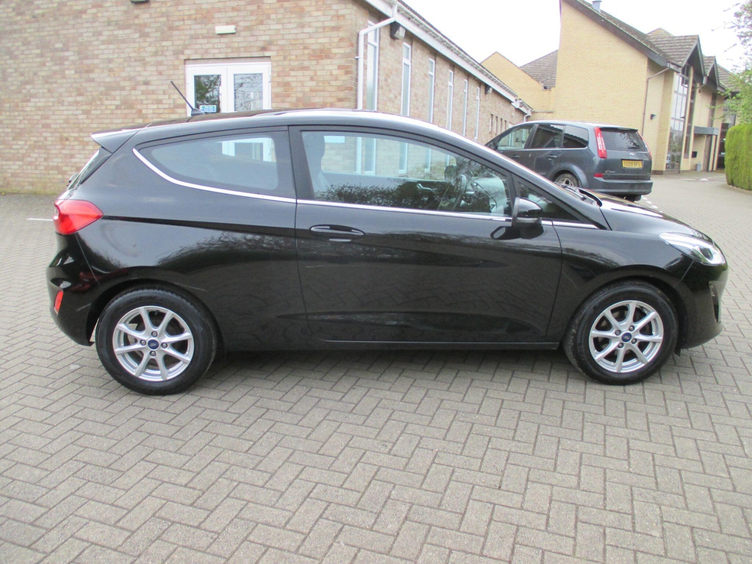 Used Ford Fiesta for sale - 78215085: Photo 6