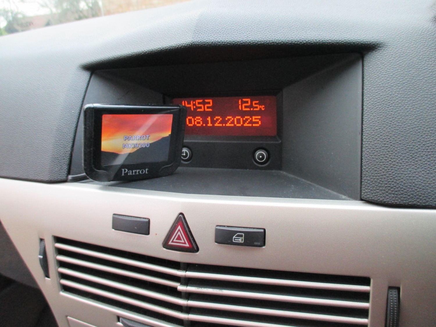 Used Vauxhall Astra 2009 for sale - 76887426: Photo 32