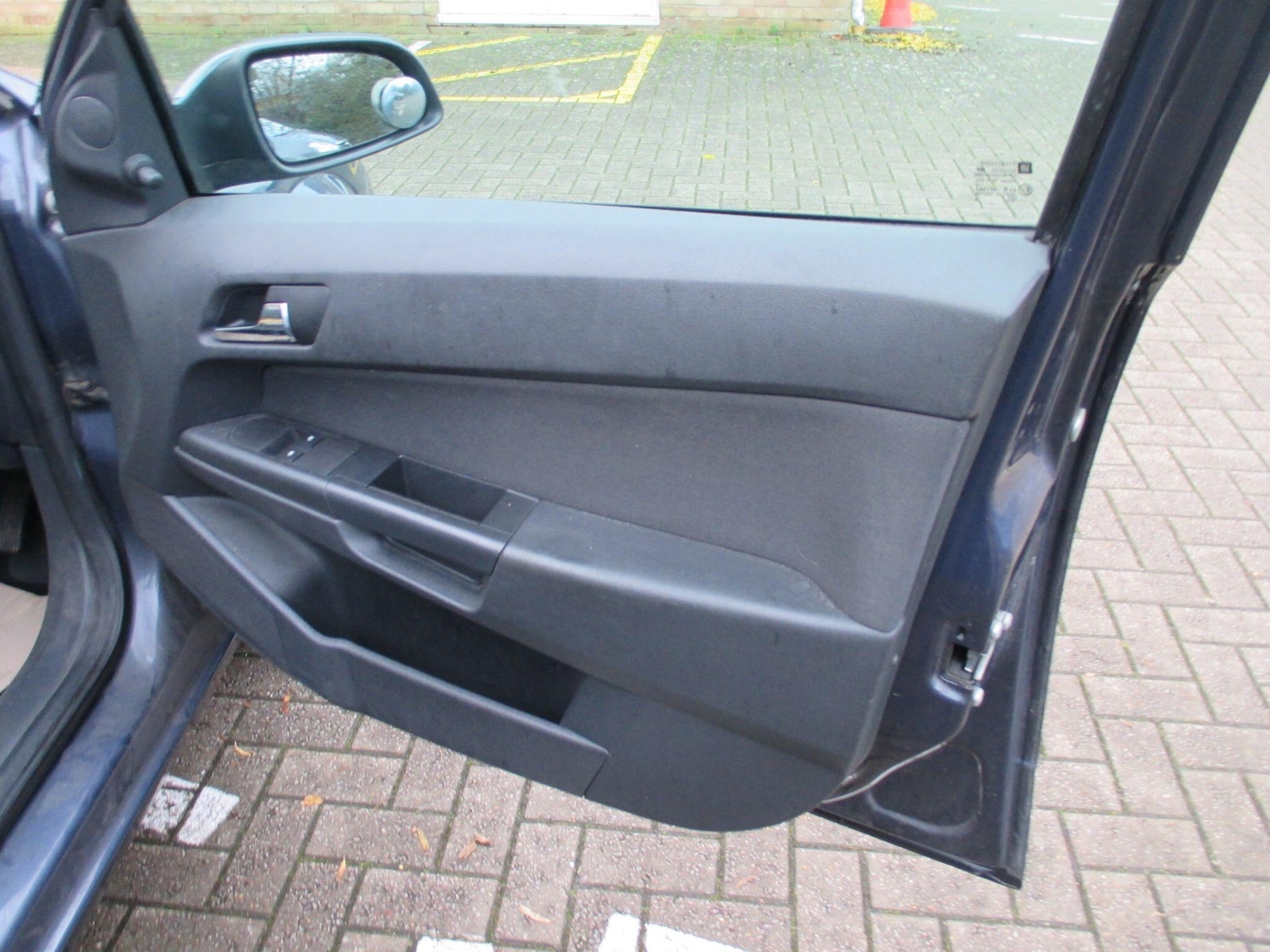 Used Vauxhall Astra 2009 for sale - 76887426: Photo 35