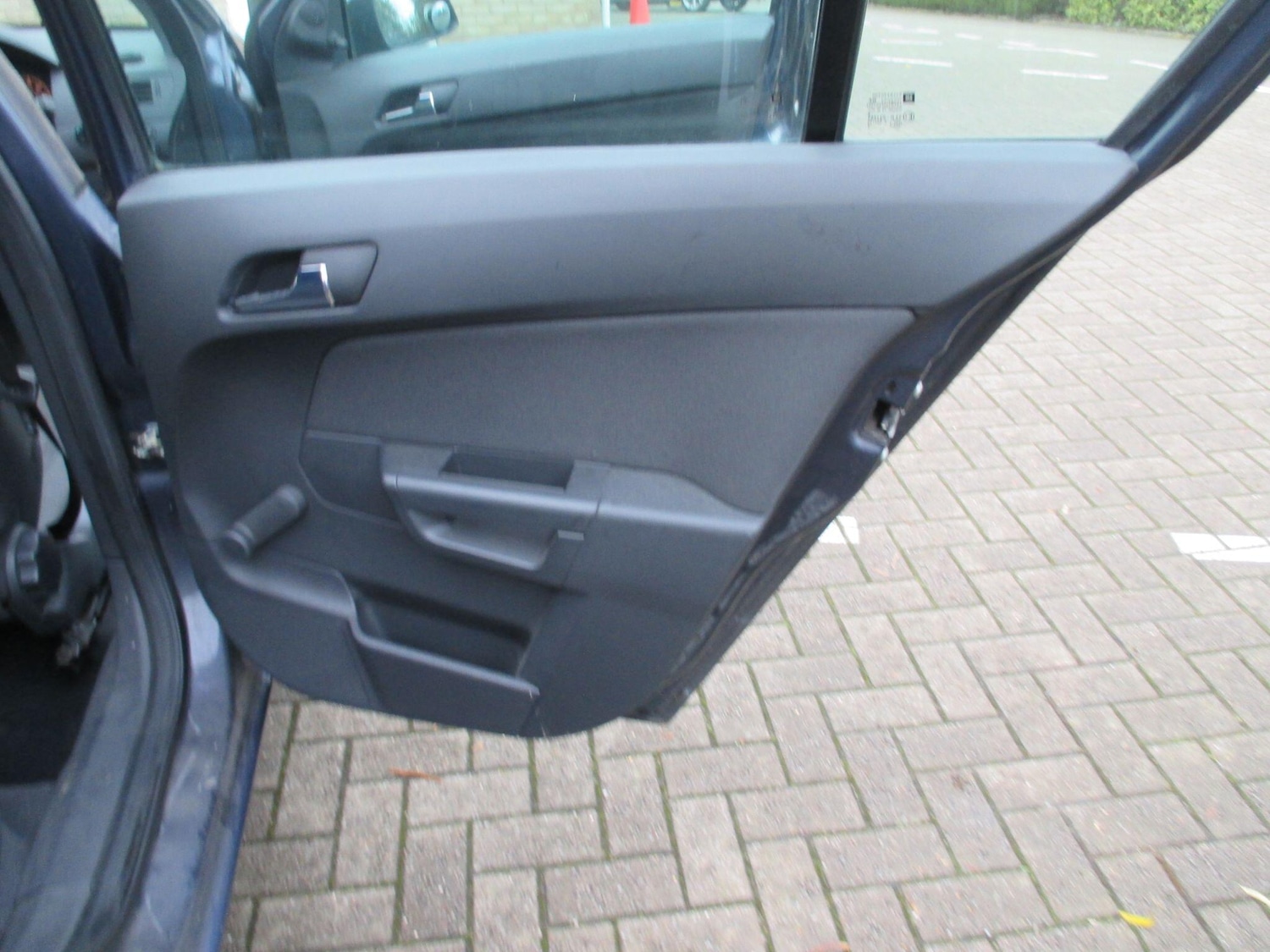 Used Vauxhall Astra 2009 for sale - 76887426: Photo 36