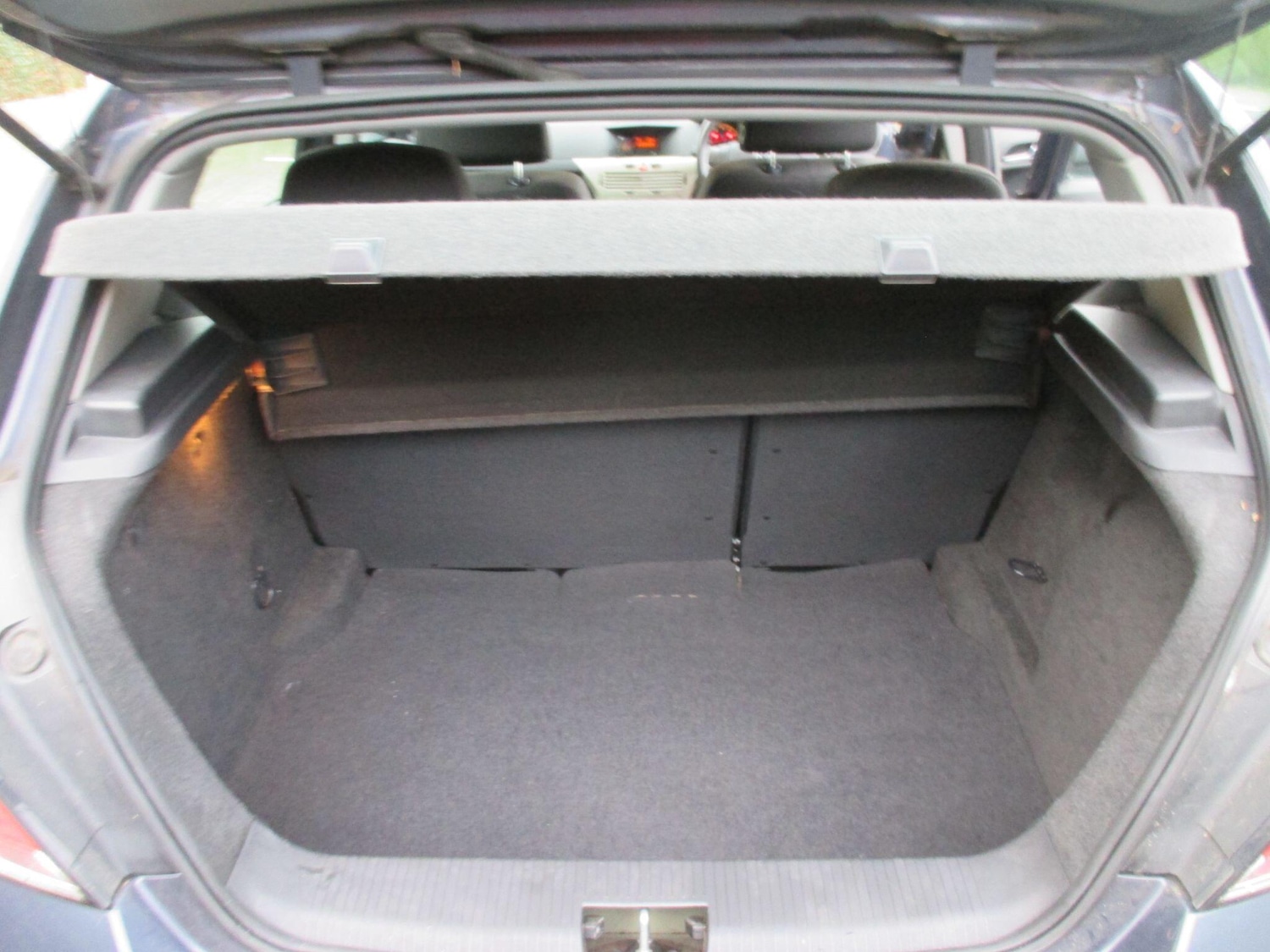 Used Vauxhall Astra 2009 for sale - 76887426: Photo 40