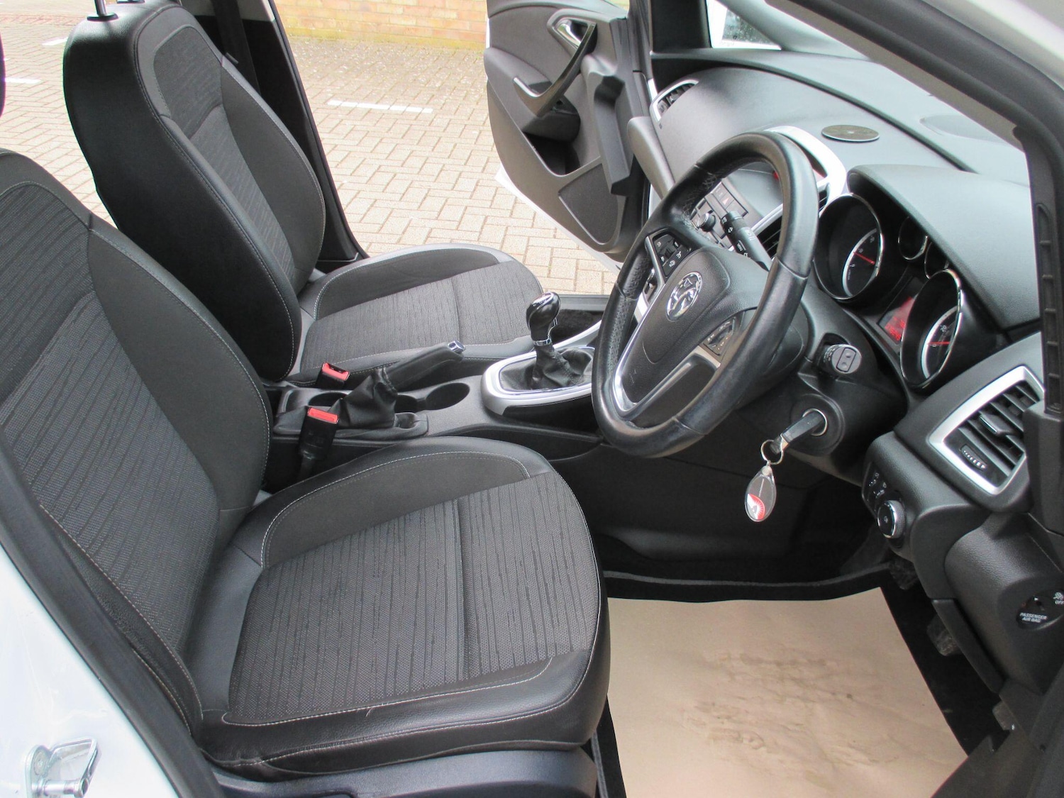 Used Vauxhall Astra 2016 for sale - 78147856: Photo 24