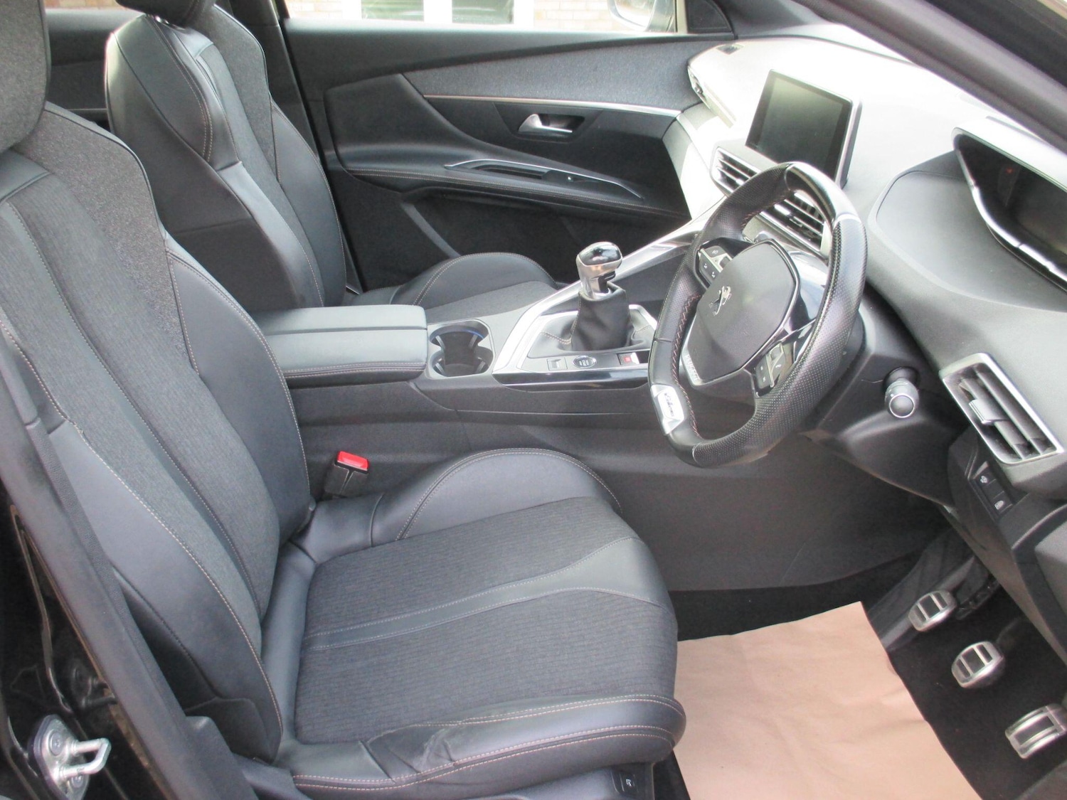 Used Peugeot 3008 for sale - 77824709: Photo 21