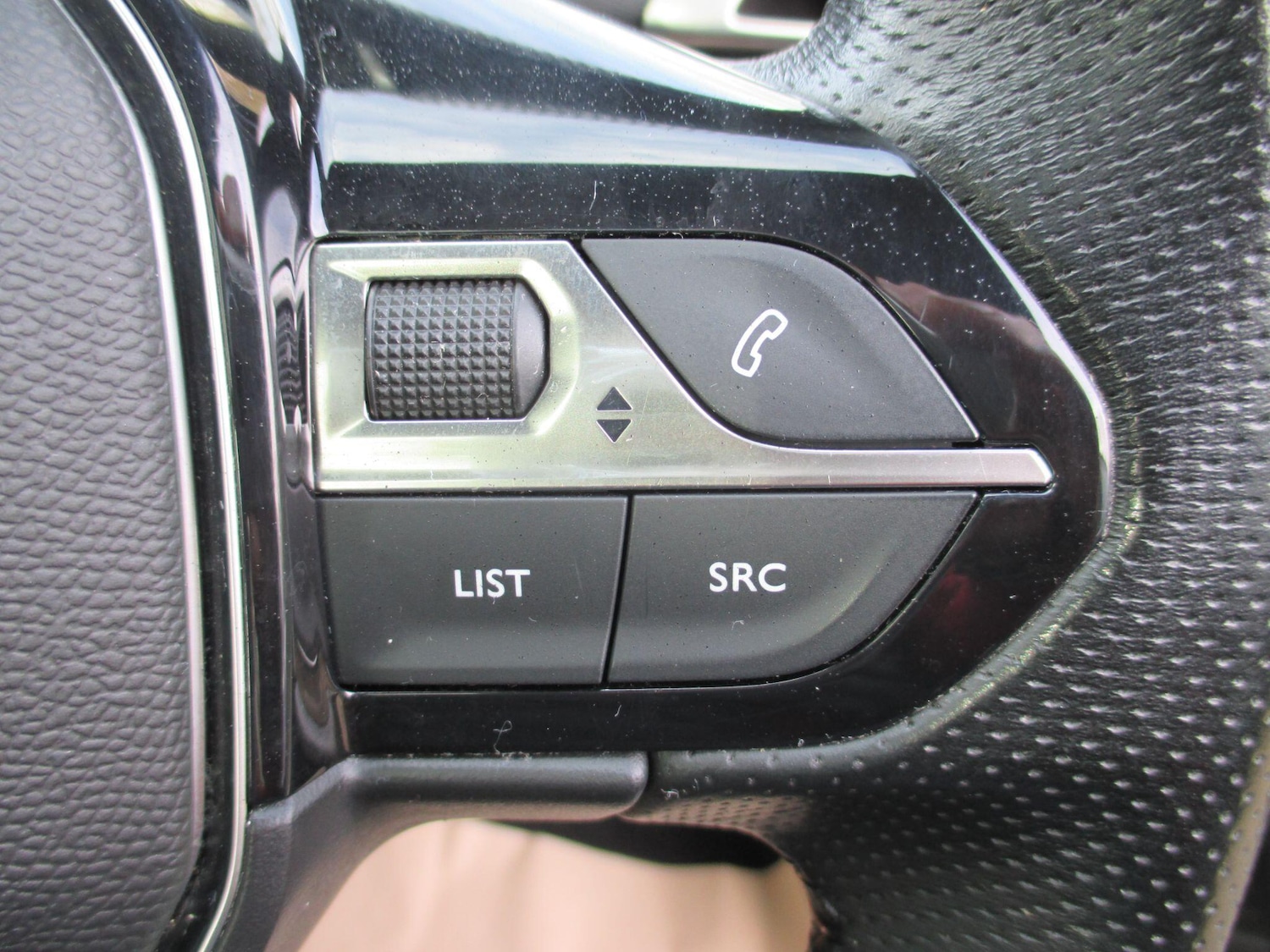 Used Peugeot 3008 for sale - 77824709: Photo 29