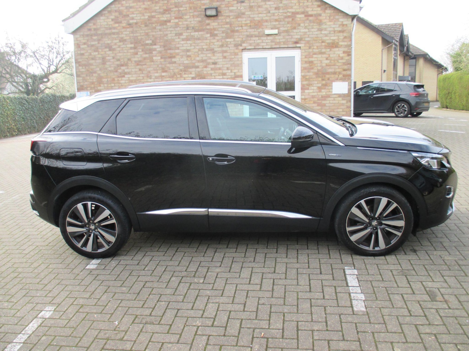 Used Peugeot 3008 for sale - 77824709: Photo 6