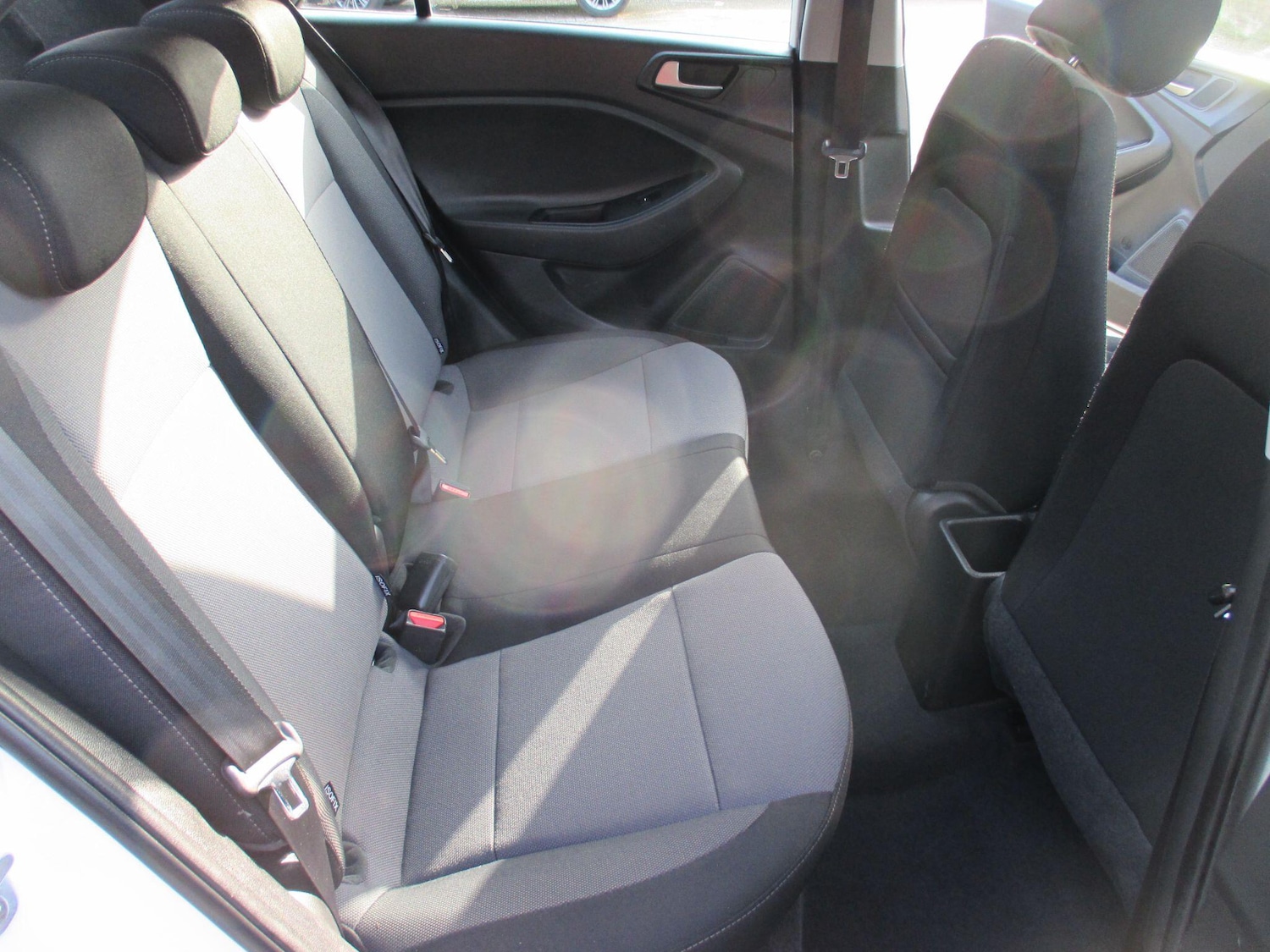 Used Hyundai i20 2017 for sale - 77783286: Photo 28