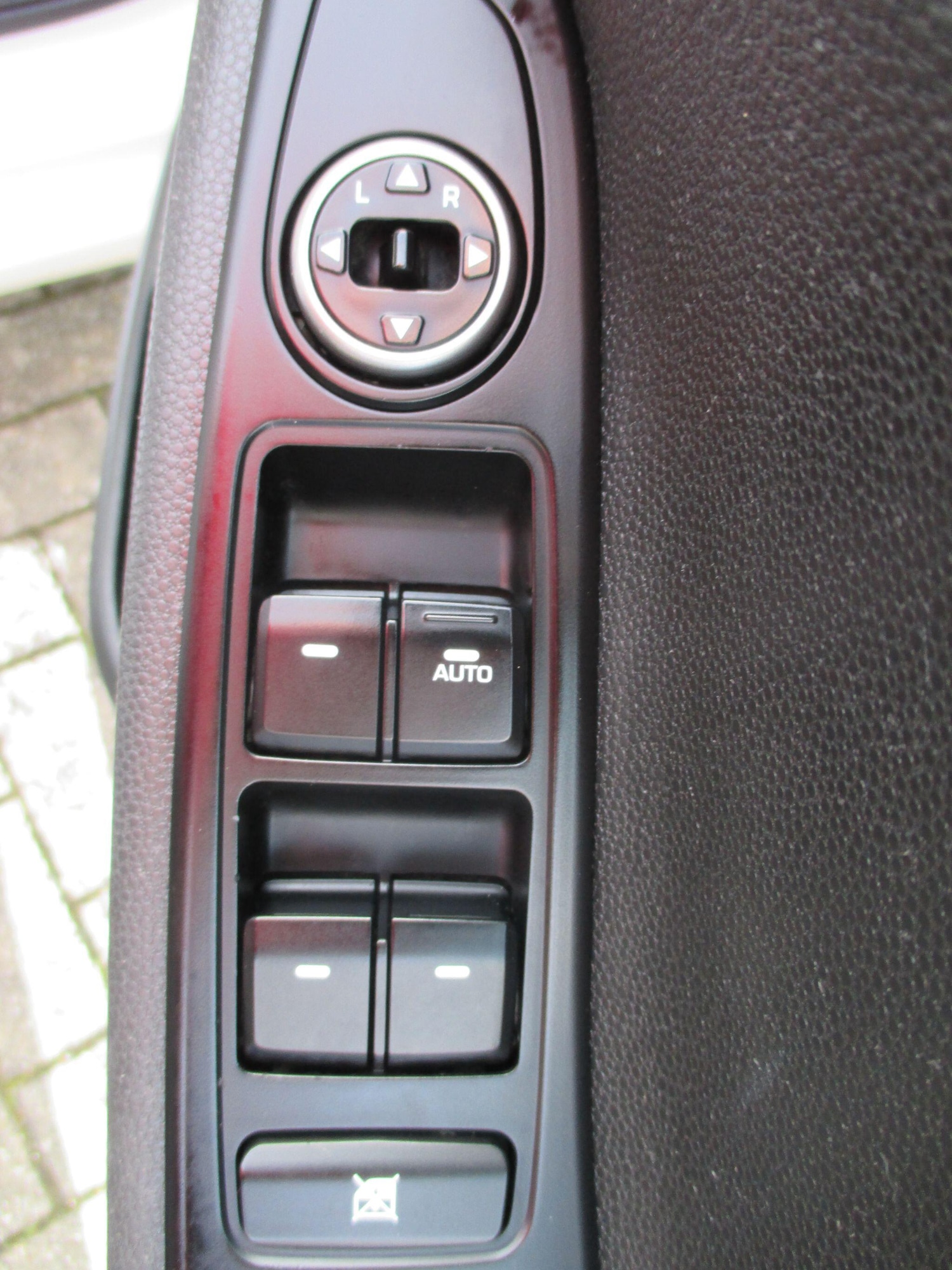 Used Hyundai i20 2017 for sale - 77783286: Photo 38