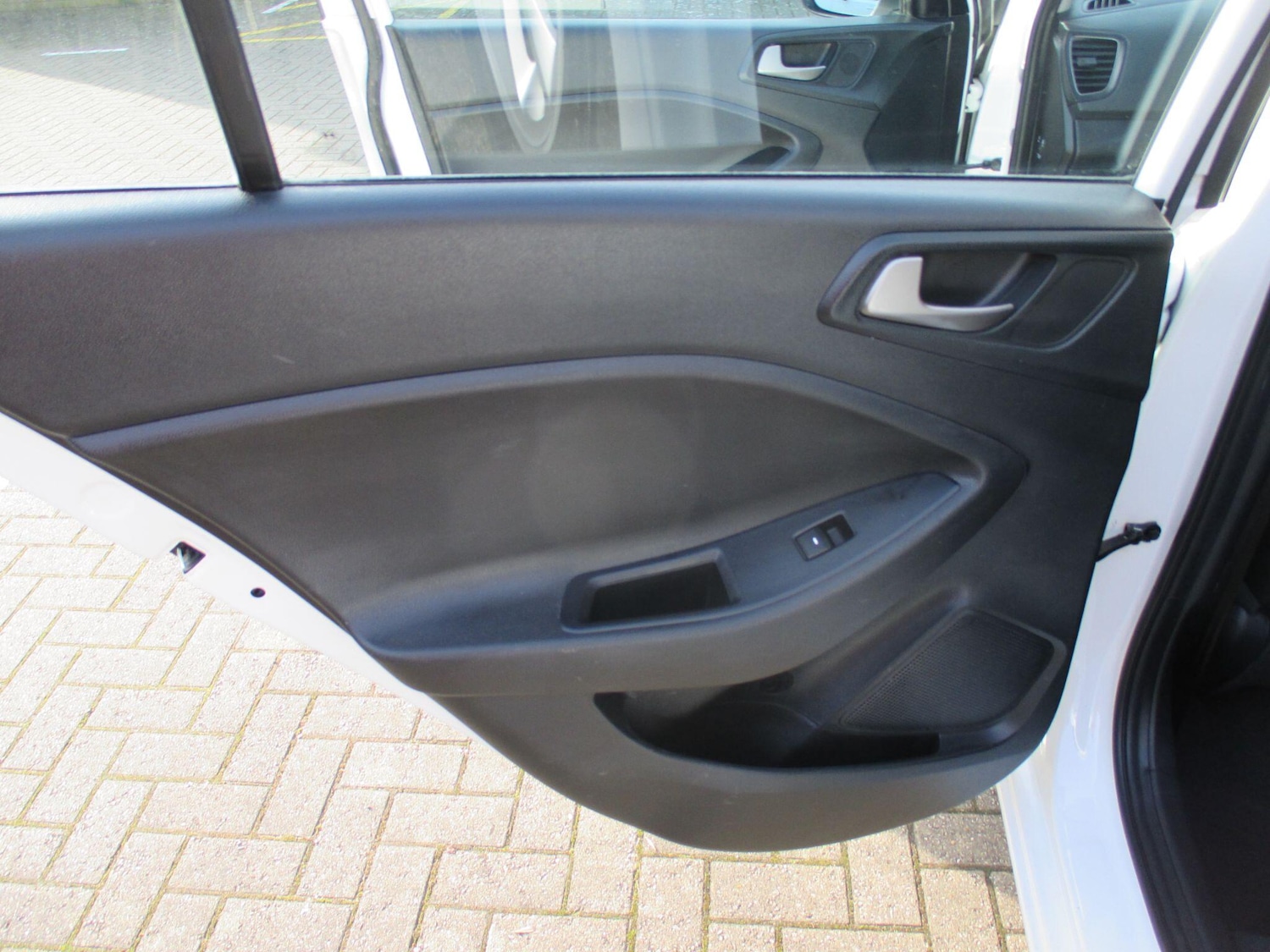 Used Hyundai i20 2017 for sale - 77783286: Photo 41