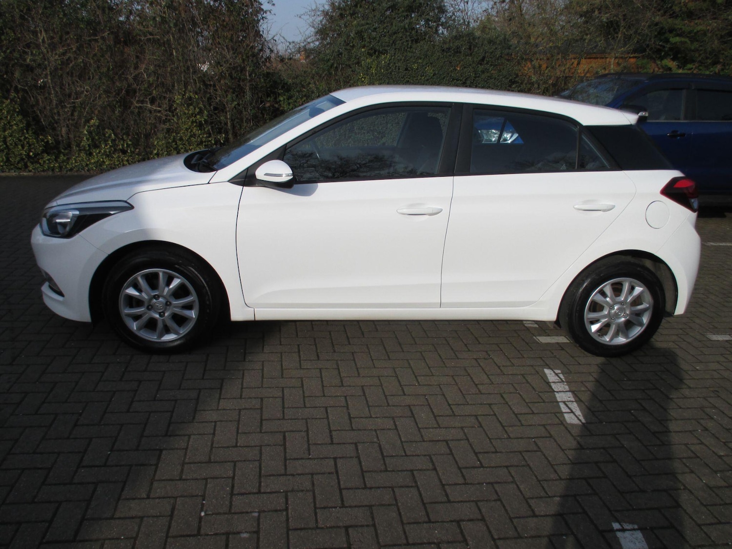 Used Hyundai i20 2017 for sale - 77783286: Photo 7