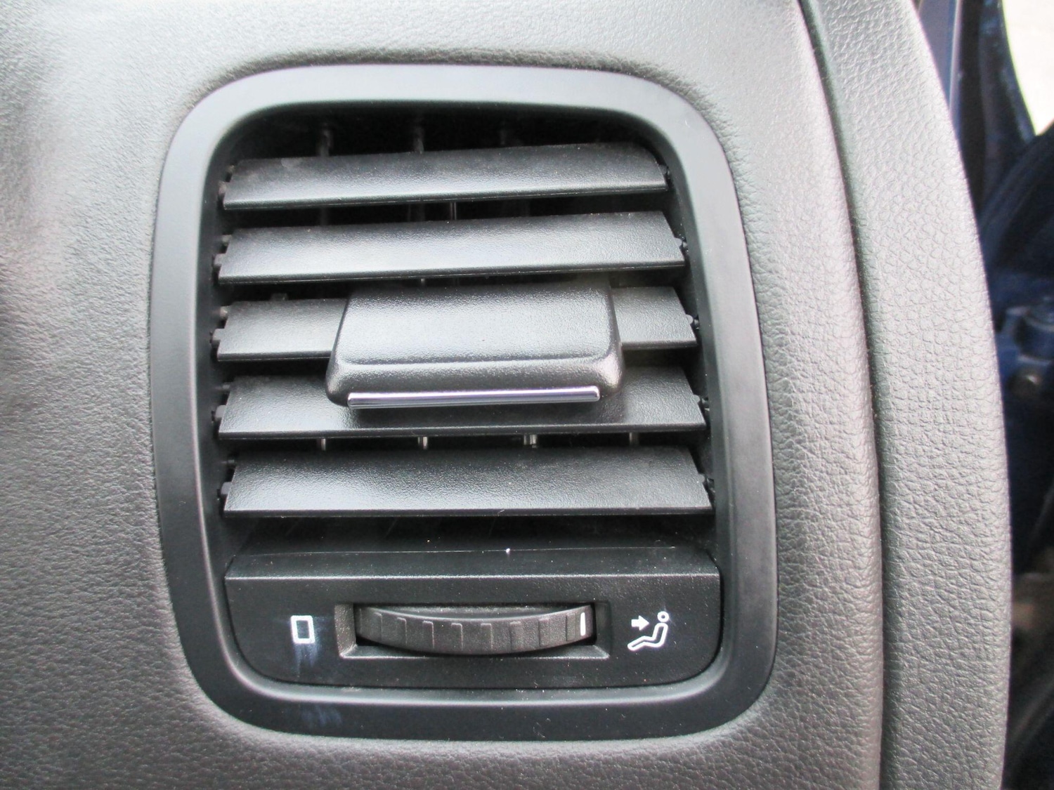 Used Skoda Yeti 2015 for sale - 77190954: Photo 40