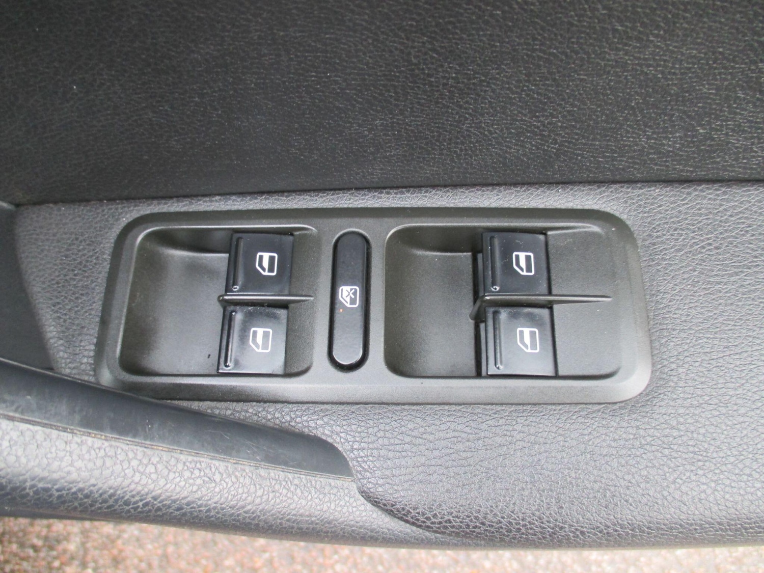 Used Skoda Yeti 2015 for sale - 77190954: Photo 42