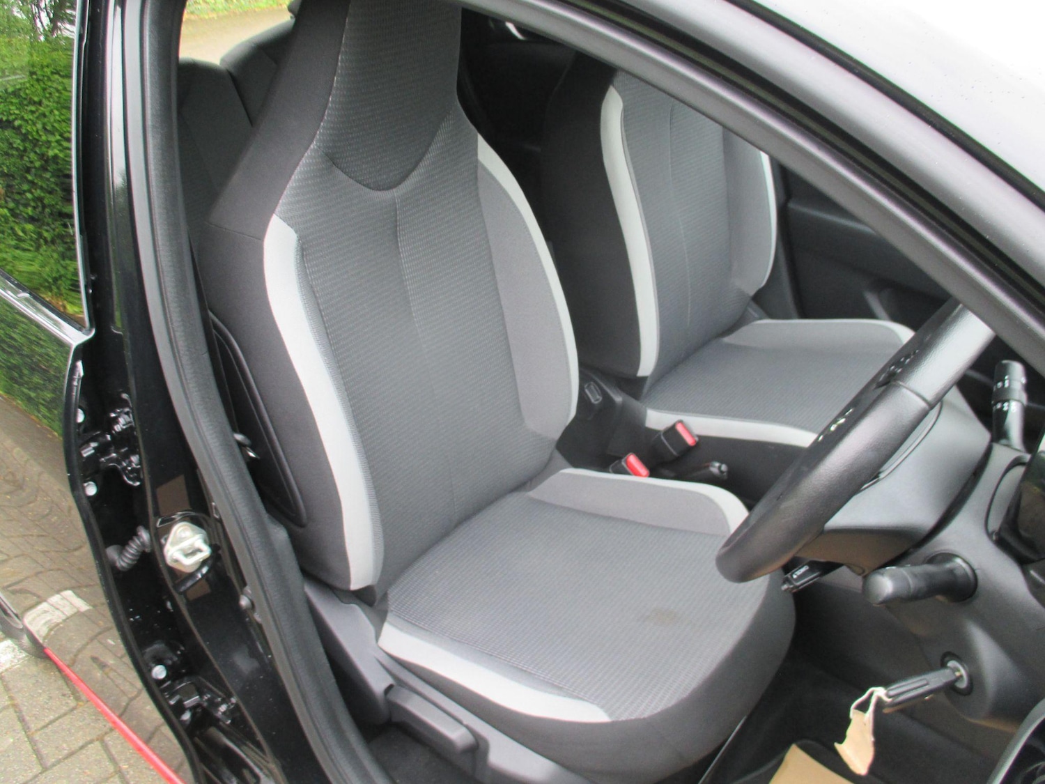 Used Toyota AYGO 2021 for sale - 76991894: Photo 23