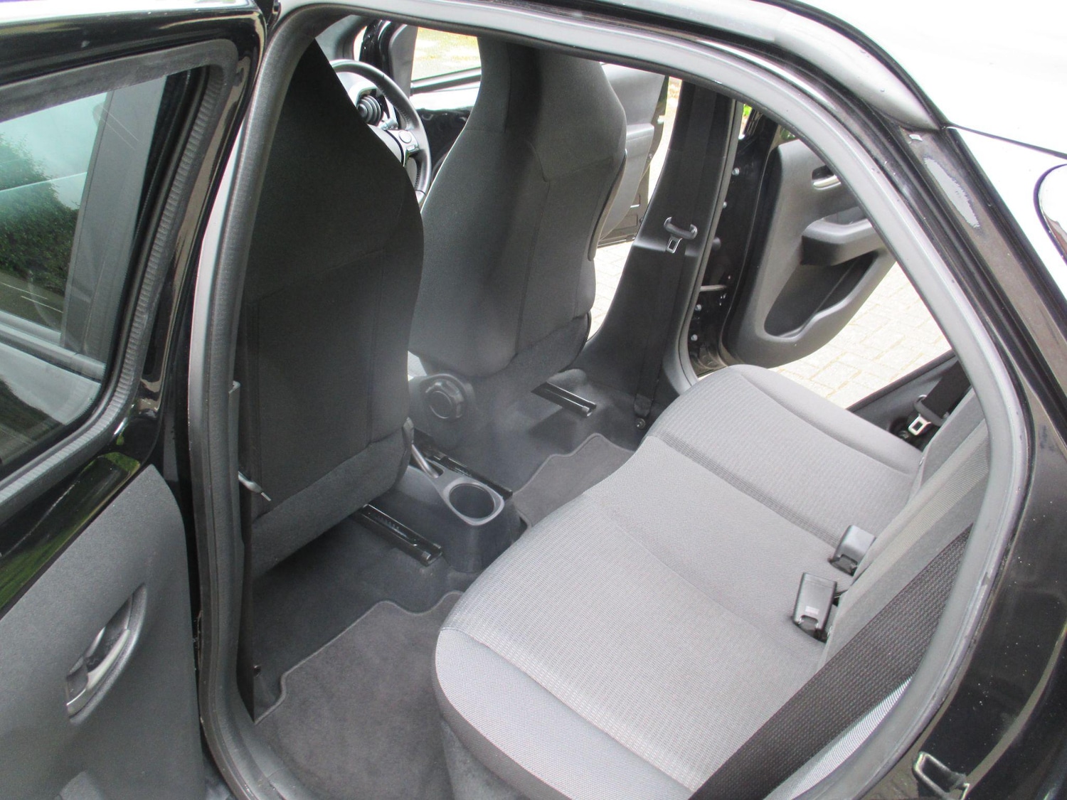 Used Toyota AYGO 2021 for sale - 76991894: Photo 27