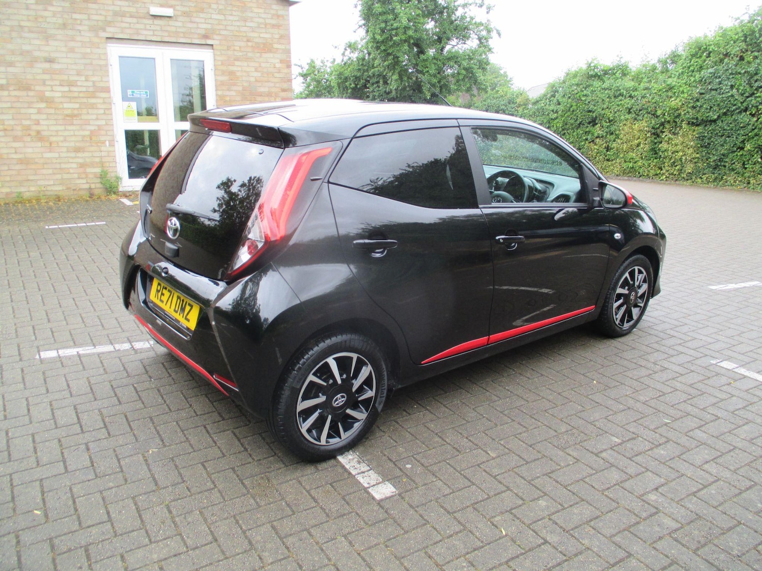 Used Toyota AYGO 2021 for sale - 76991894: Photo 5