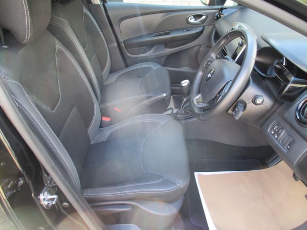 Used Renault Clio 2018 for sale - 76084772: Photo 22