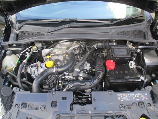 Used Renault Clio 2018 for sale - 76084772: Photo 48