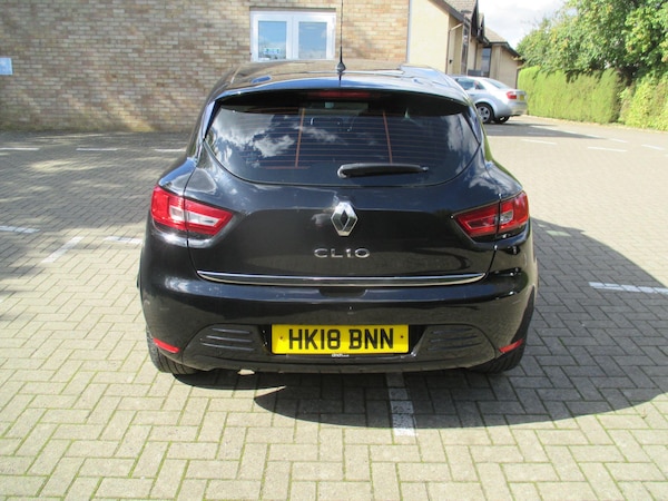 Used Renault Clio 2018 for sale - 76084772: Photo 4