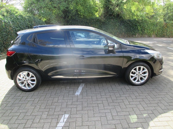 Used Renault Clio 2018 for sale - 76084772: Photo 6
