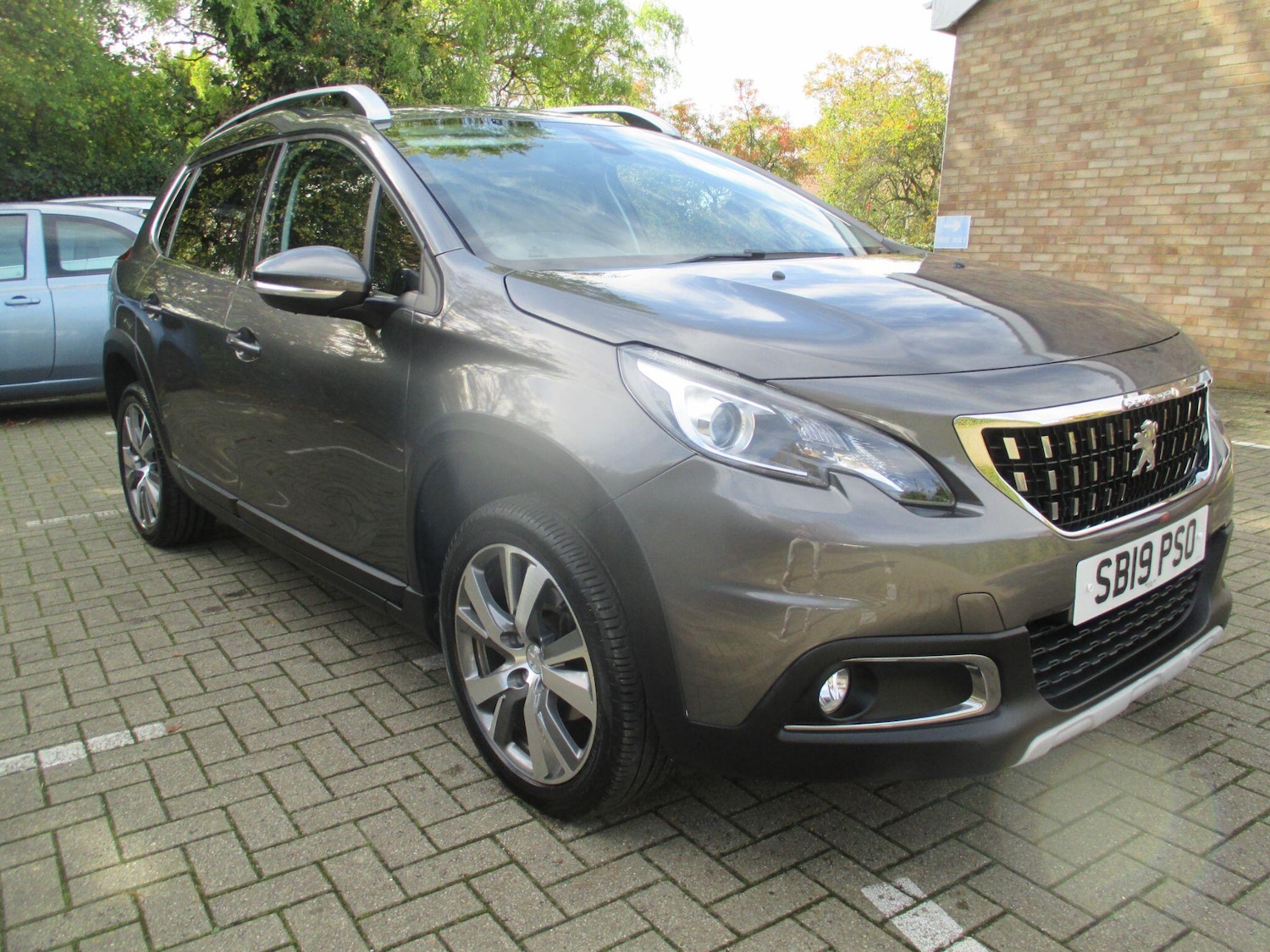 Used Peugeot 2008 2019 for sale - 76349690: Photo 1