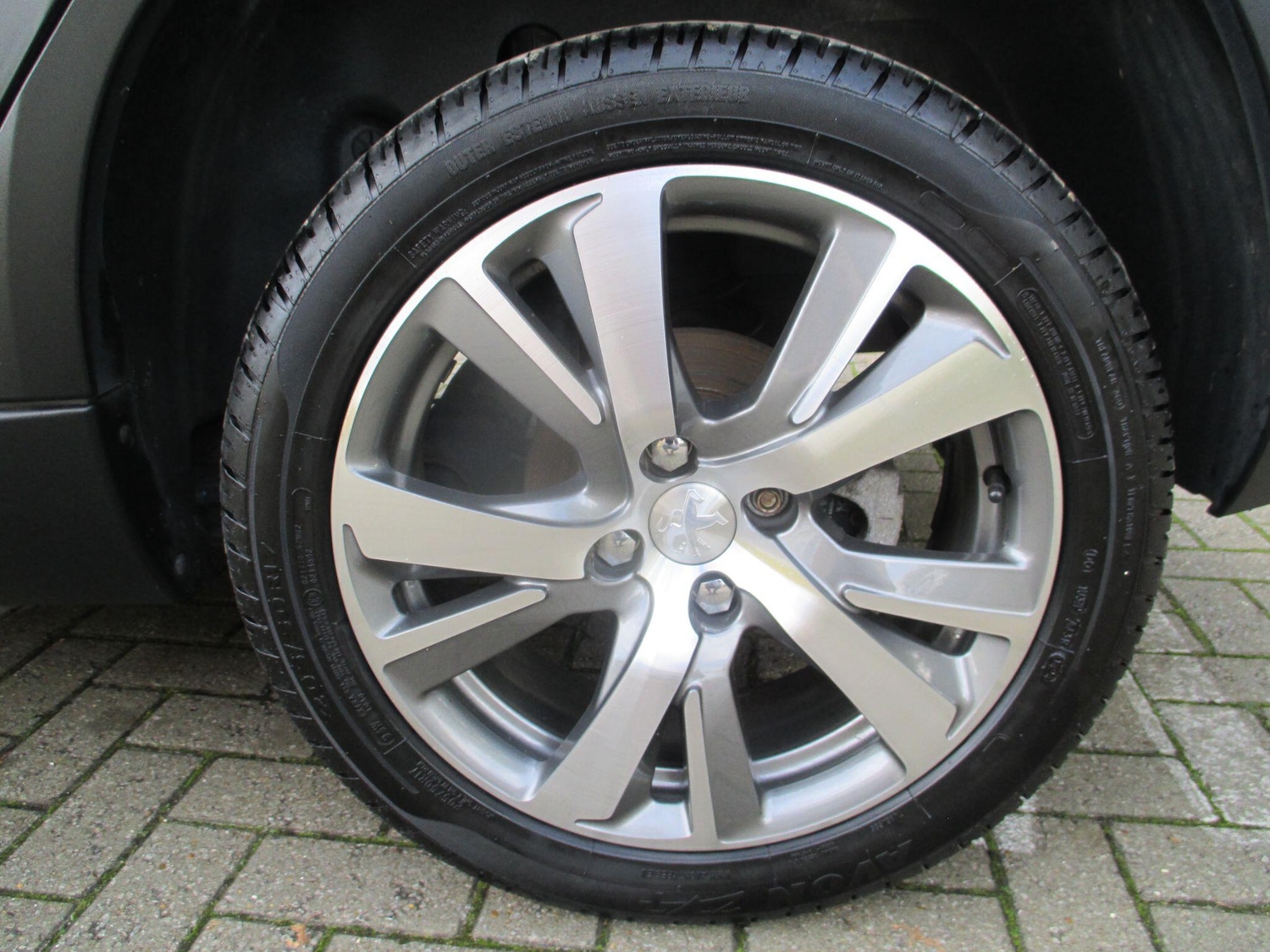 Used Peugeot 2008 2019 for sale - 76349690: Photo 13