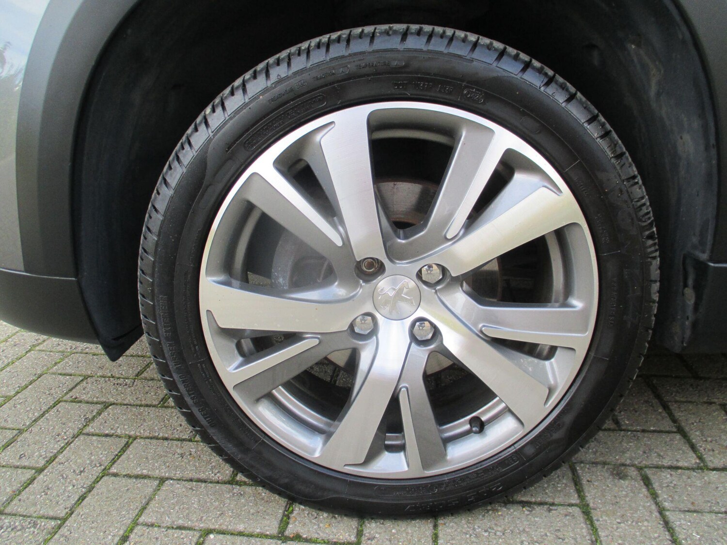 Used Peugeot 2008 2019 for sale - 76349690: Photo 14