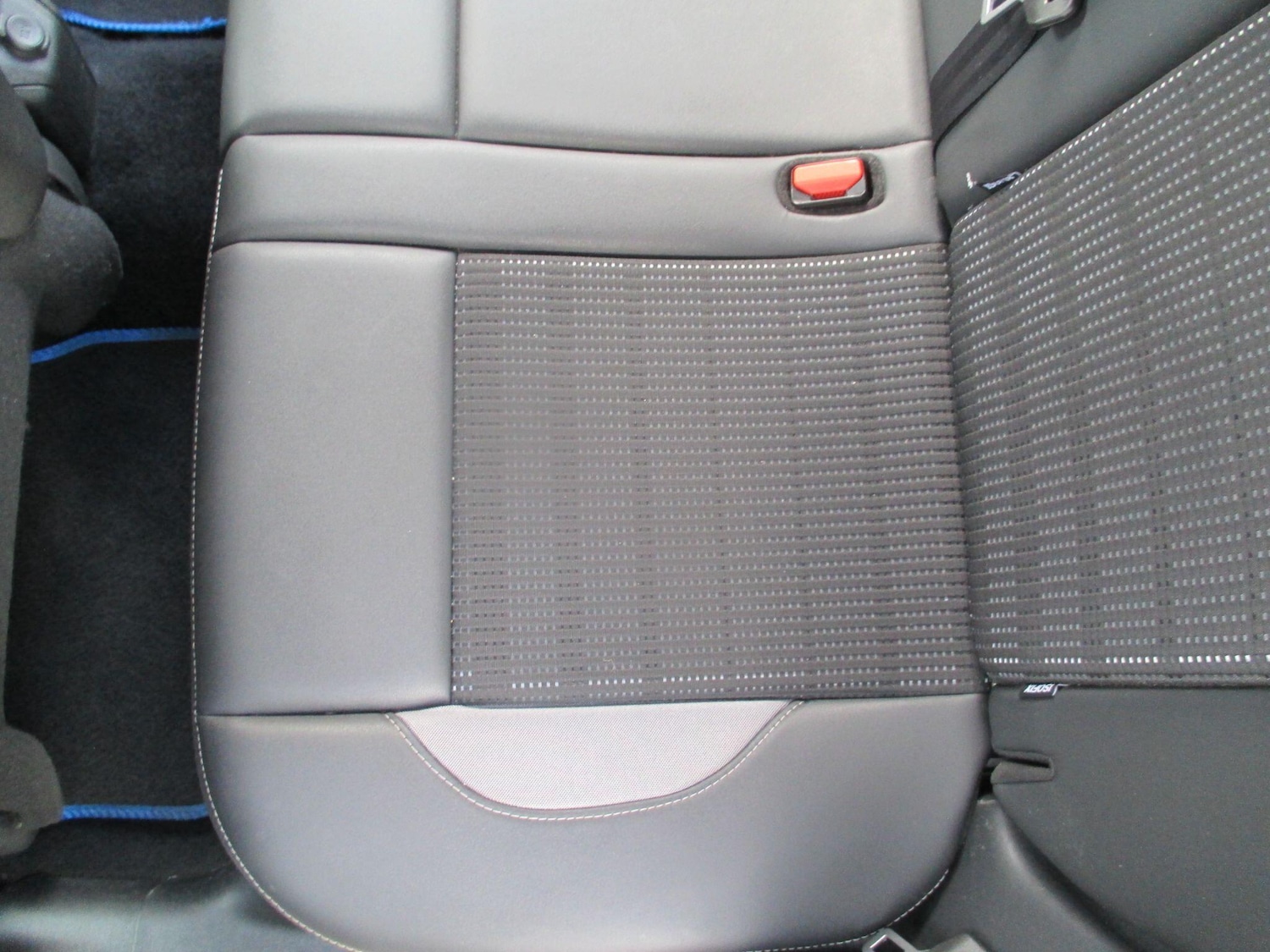 Used Peugeot 2008 2019 for sale - 76349690: Photo 33