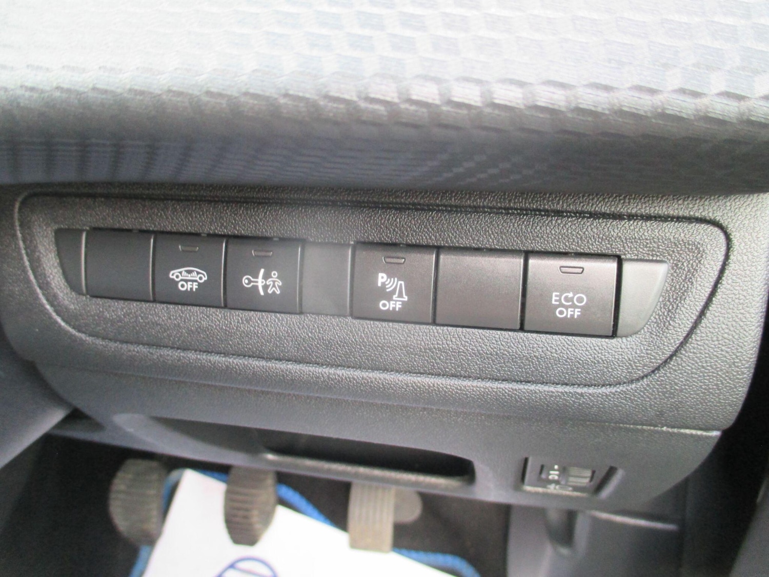 Used Peugeot 2008 2019 for sale - 76349690: Photo 39