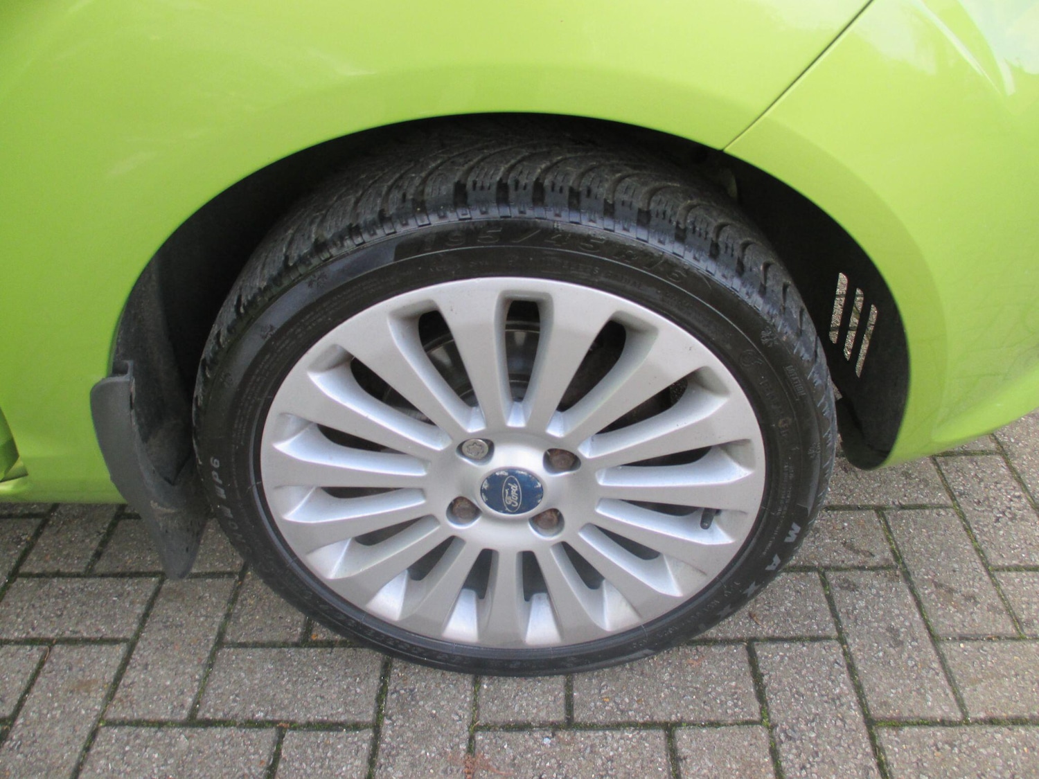 Used Ford Fiesta 2010 for sale - 76612698: Photo 11