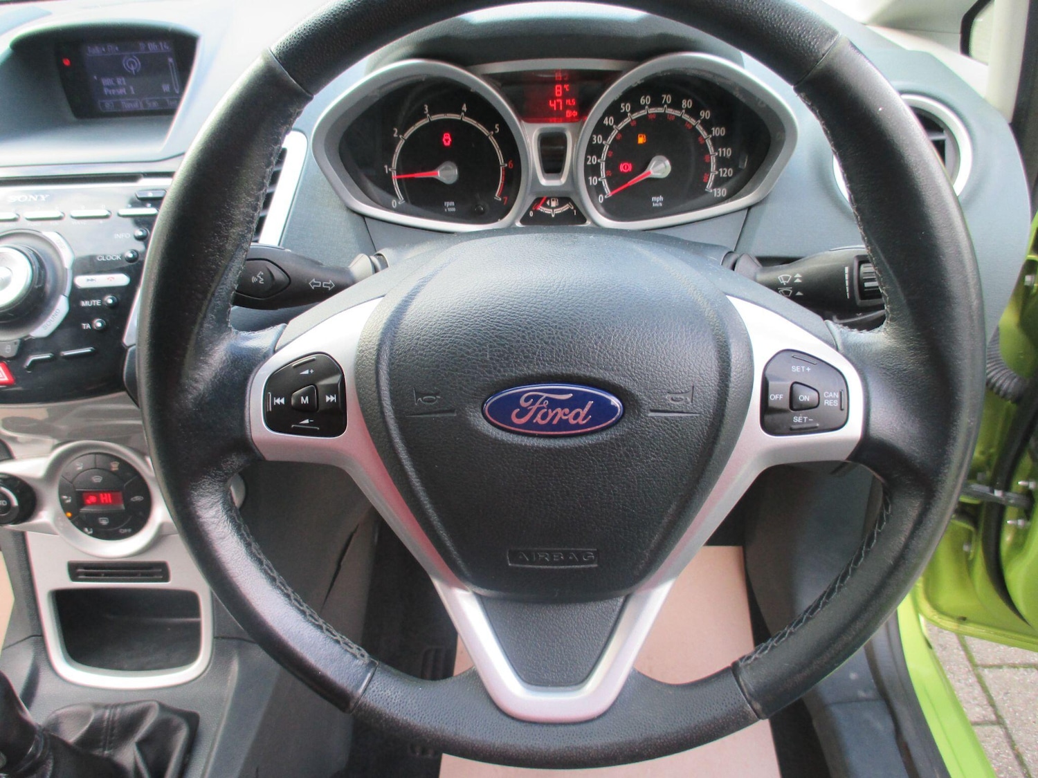 Used Ford Fiesta 2010 for sale - 76612698: Photo 16