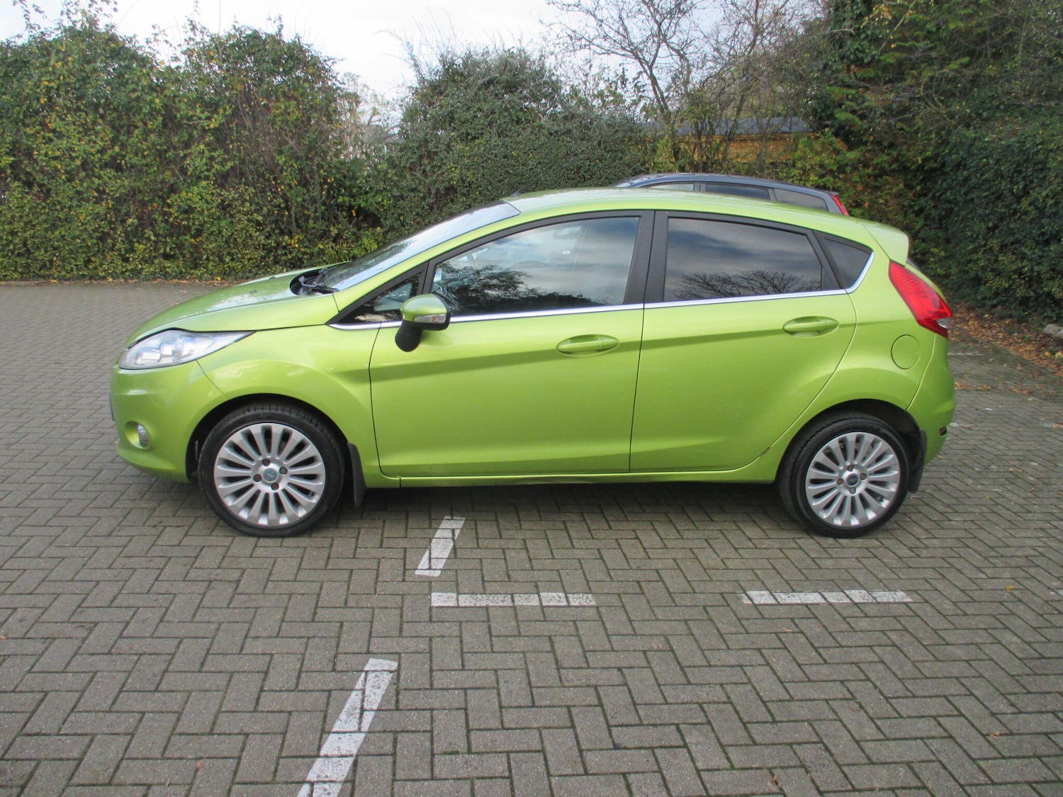 Used Ford Fiesta 2010 for sale - 76612698: Photo 7