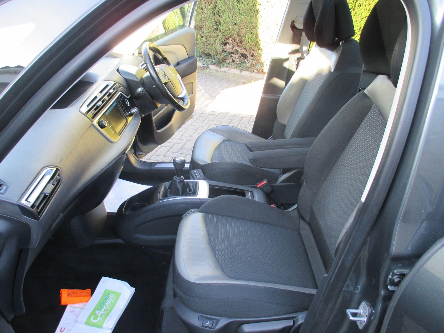 Used Citroen Grand C4 Picasso 2017 for sale - 77784148: Photo 25