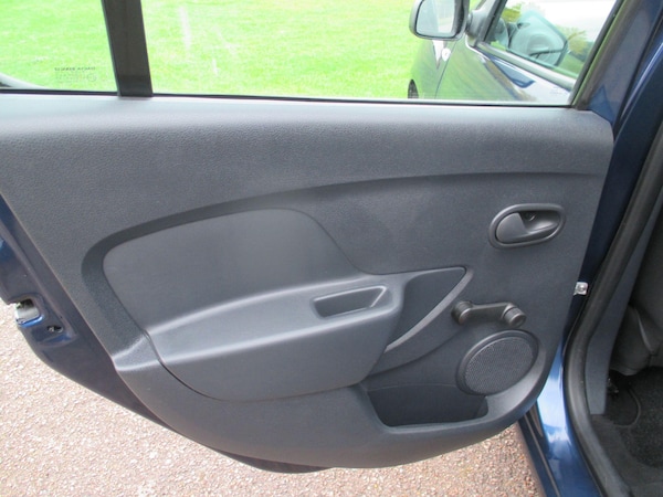 Used Dacia Sandero 2019 for sale - 76269610: Photo 19