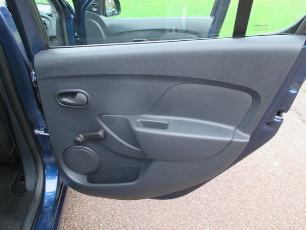 Used Dacia Sandero 2019 for sale - 76269610: Photo 21