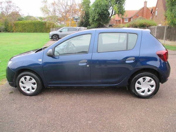 Used Dacia Sandero 2019 for sale - 76269610: Photo 8