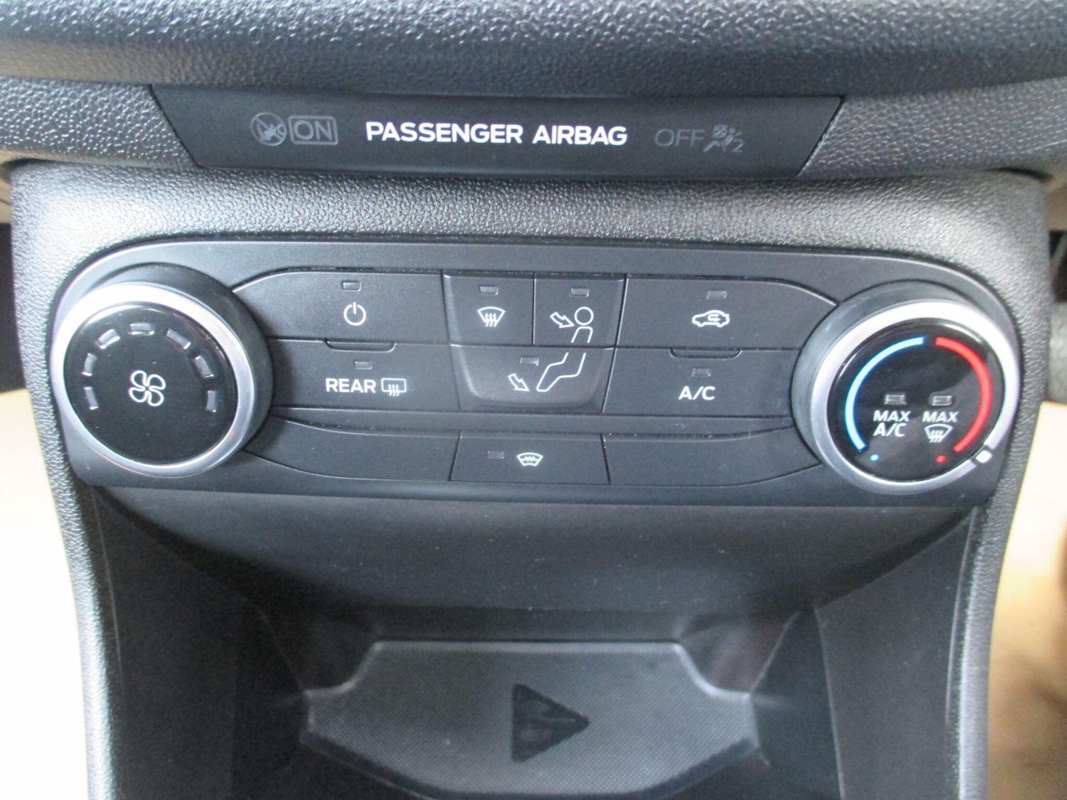 Used Ford Fiesta 2018 for sale - 76348972: Photo 20