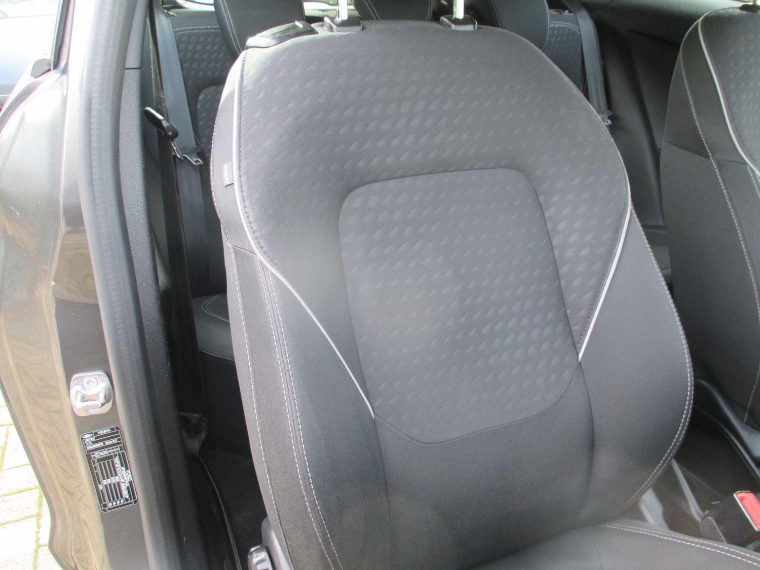 Used Ford Fiesta 2018 for sale - 76348972: Photo 25