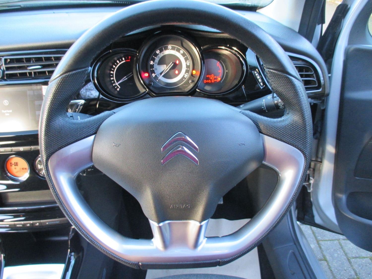 Used Citroen C3 2016 for sale - 76752422: Photo 18