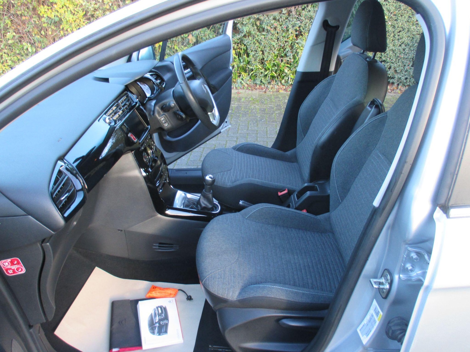 Used Citroen C3 2016 for sale - 76752422: Photo 26